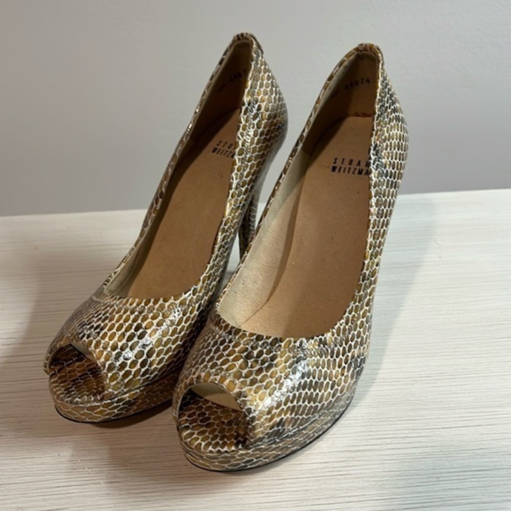 Stuart Weitzman Ivory Snake Print Open Toe Heels 8.5 never worn